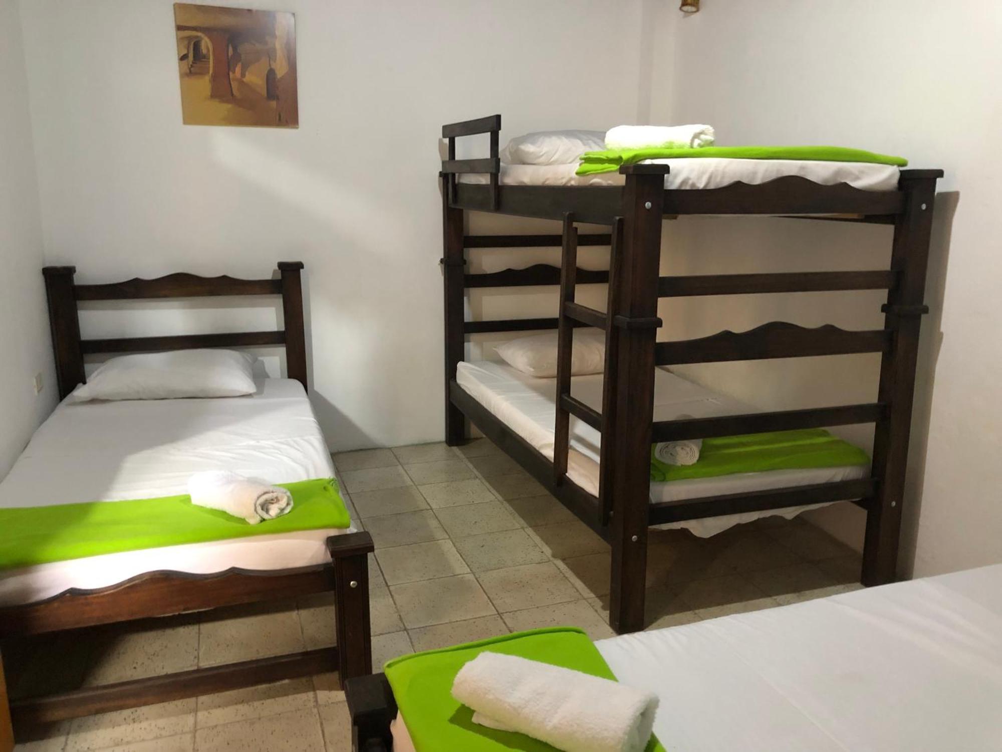 Hospedaje Los Capuchinos Socorro Eksteriør billede